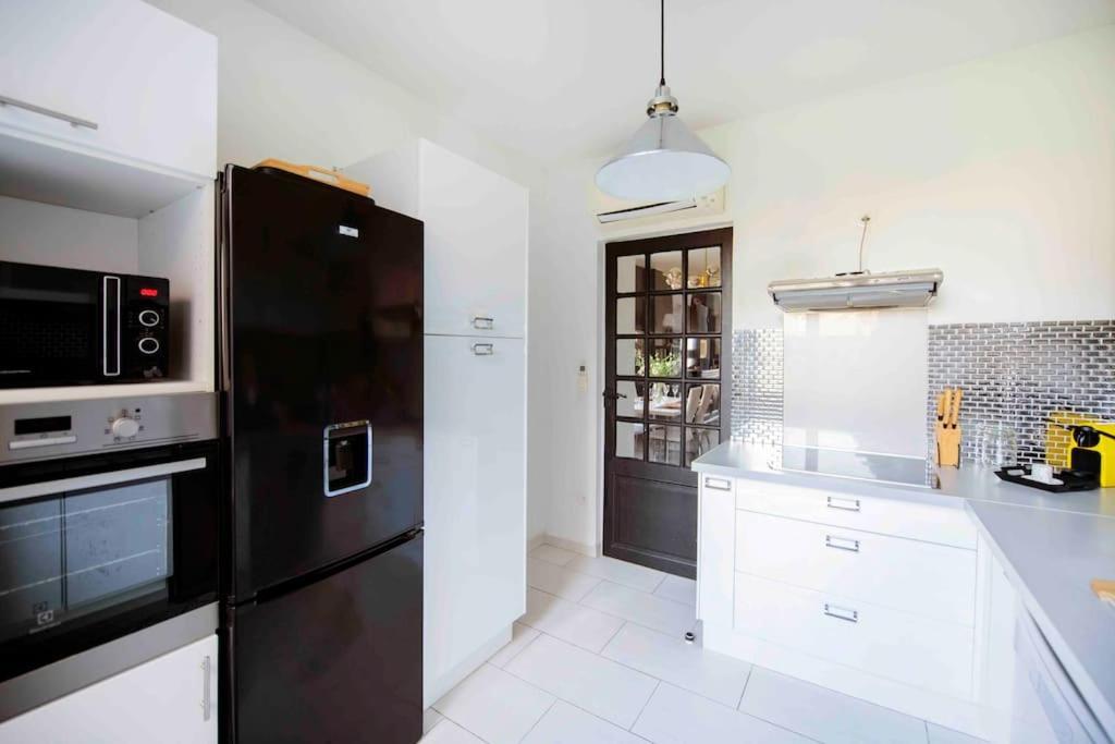 Jolie Maison Sur Orleans, Parking & Climatisation المظهر الخارجي الصورة