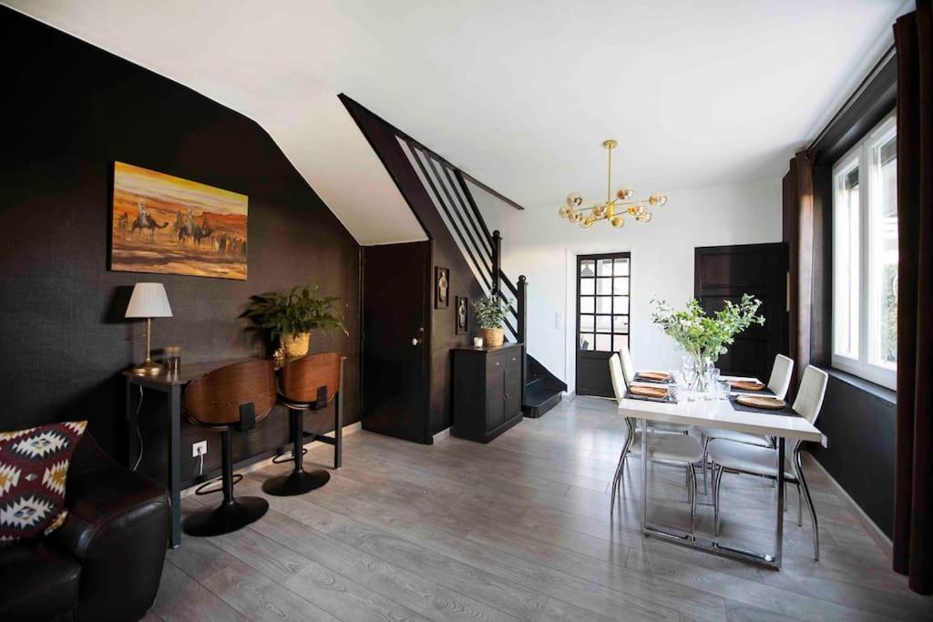 Jolie Maison Sur Orleans, Parking & Climatisation المظهر الخارجي الصورة